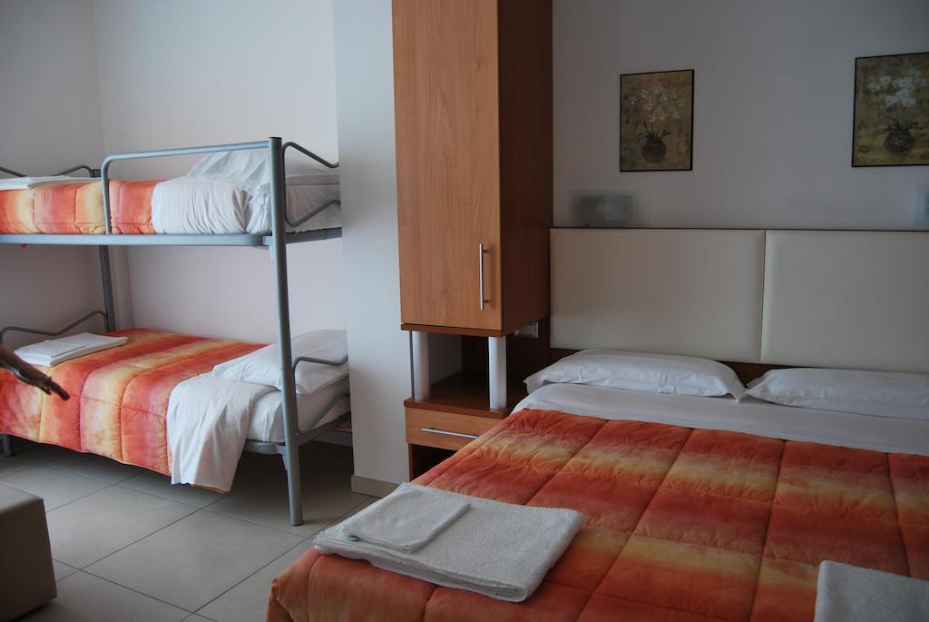 Hotel Europa 네레토 객실 사진