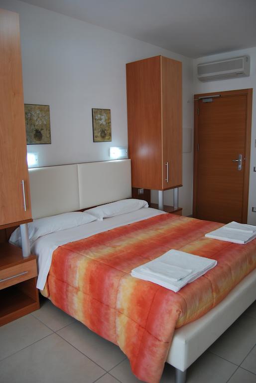 Hotel Europa 네레토 객실 사진