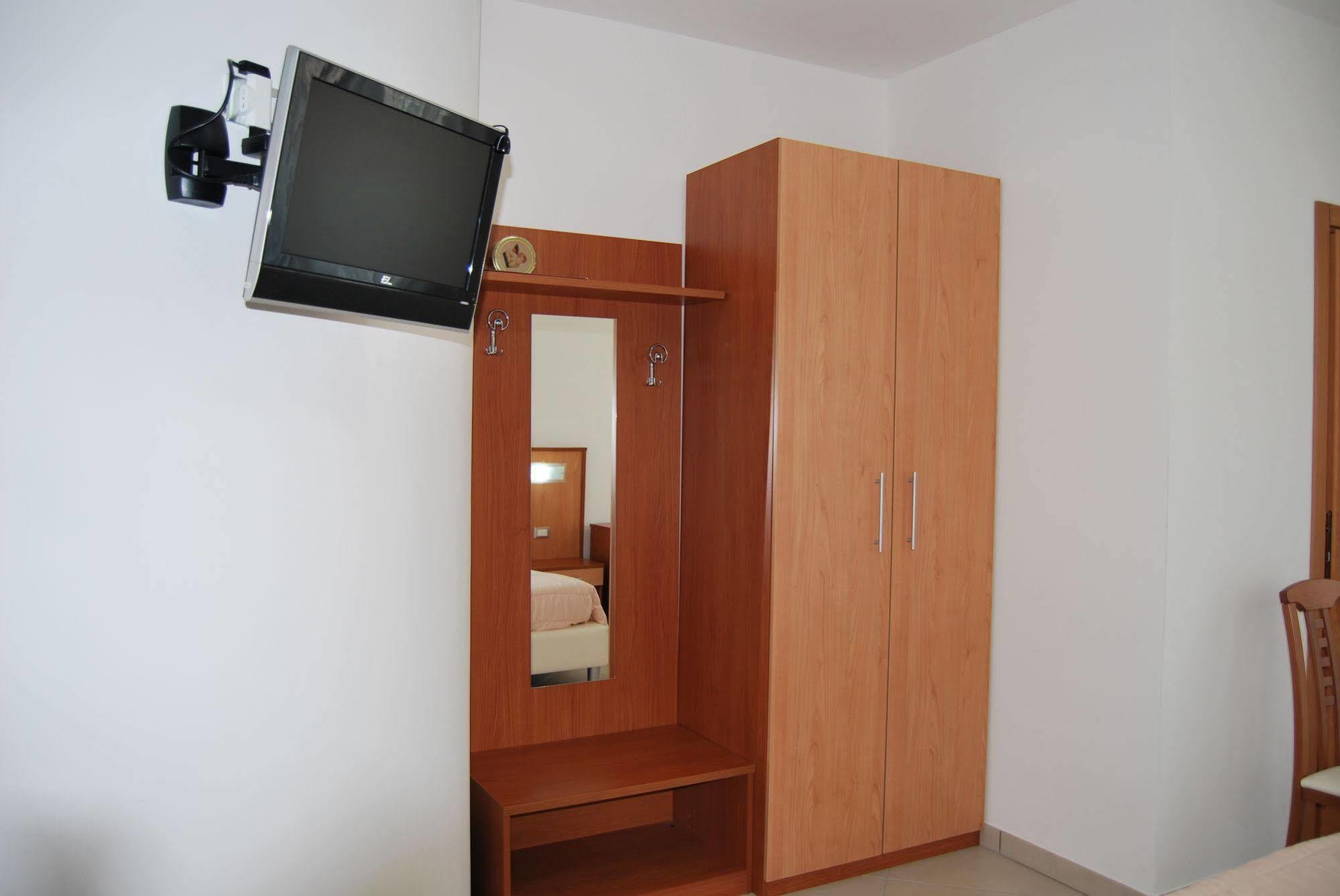 Hotel Europa 네레토 외부 사진
